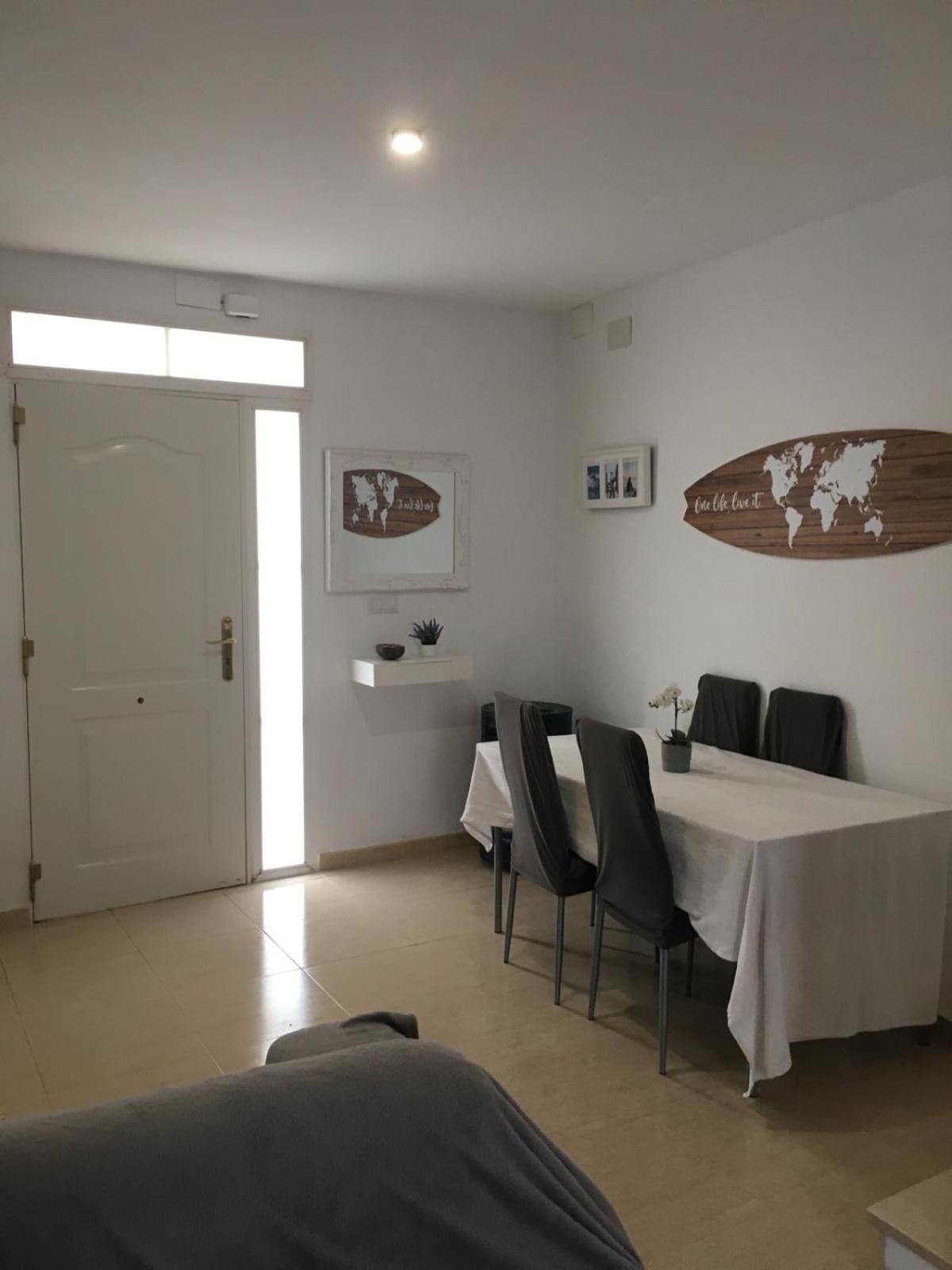 Pericos Gilet Apartment Exterior photo